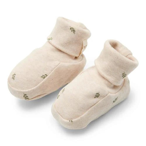 Green Leaves booties by Little Dutch