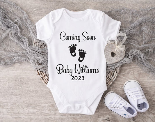 Baby Announcement - Feet Design